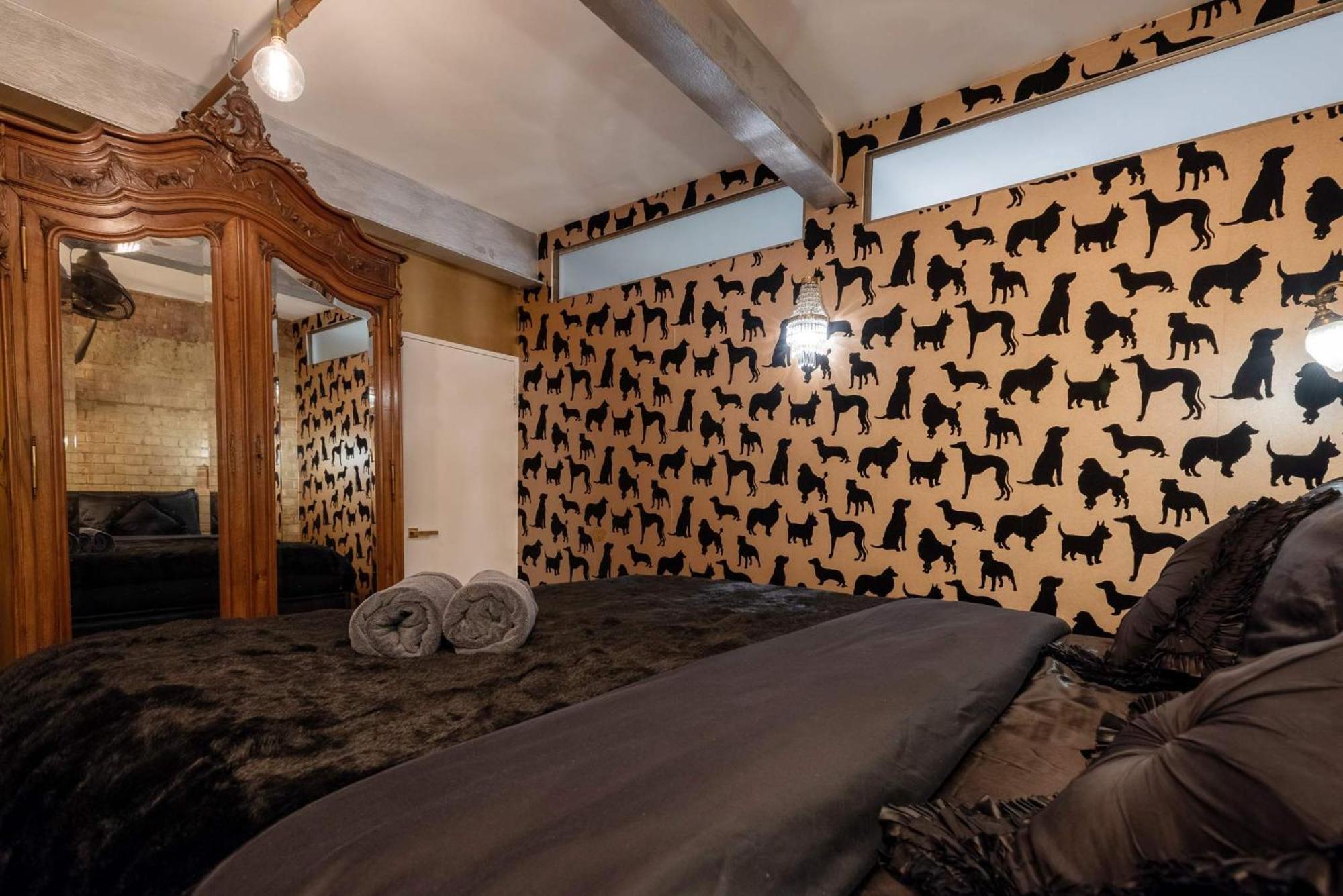 Amazingly Luxurious Loft Apartment, Soho - 3 Bedrooms, 2 Bath & Office ロンドン エクステリア 写真