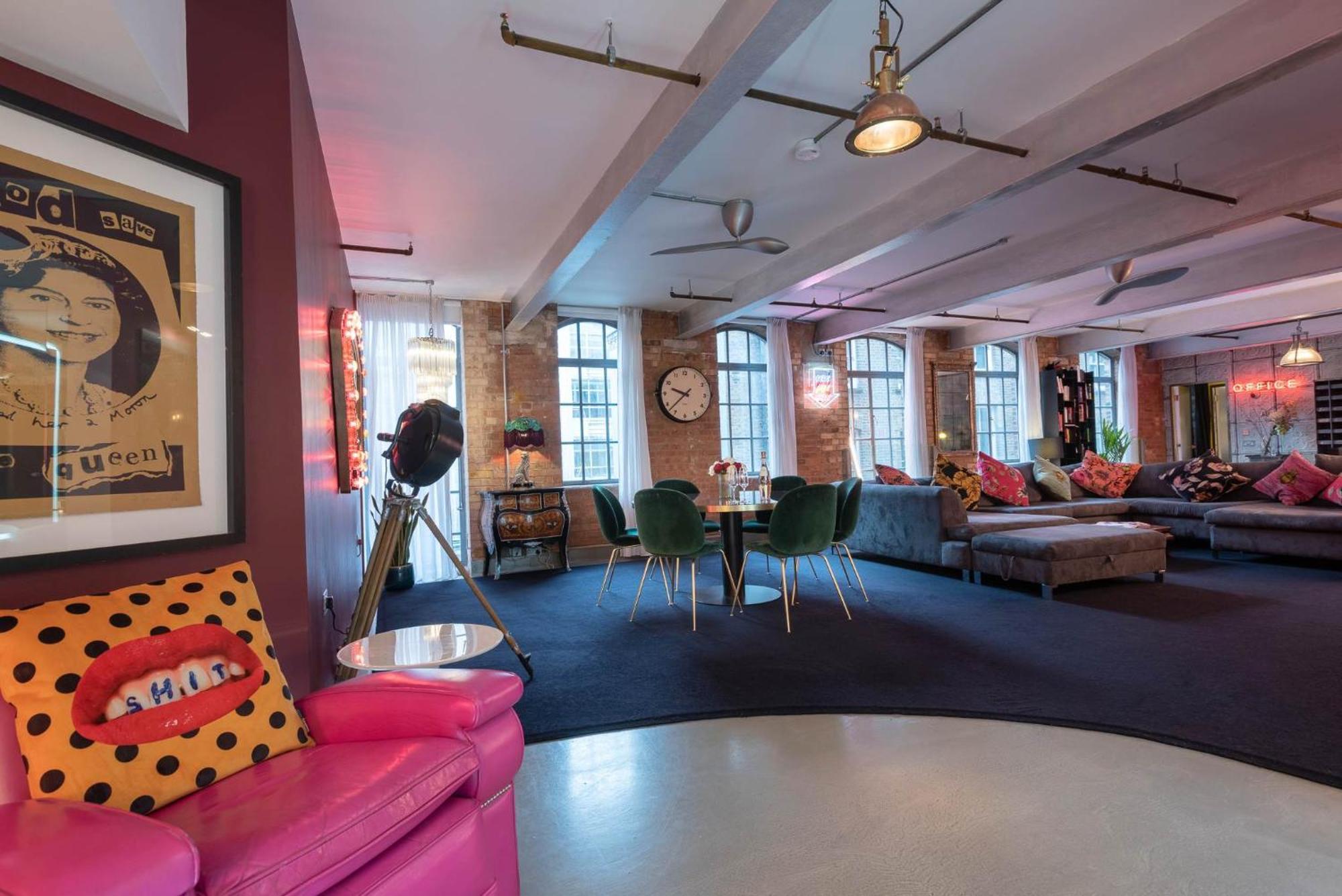 Amazingly Luxurious Loft Apartment, Soho - 3 Bedrooms, 2 Bath & Office ロンドン エクステリア 写真