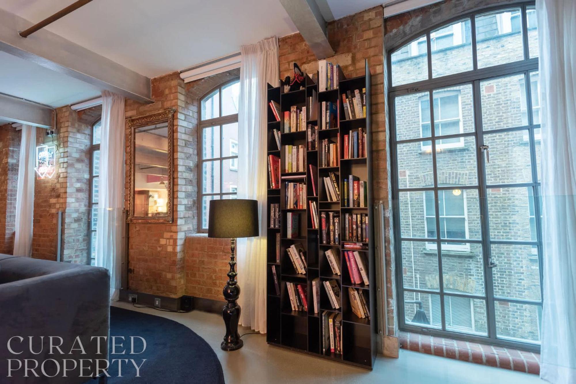 Amazingly Luxurious Loft Apartment, Soho - 3 Bedrooms, 2 Bath & Office ロンドン エクステリア 写真